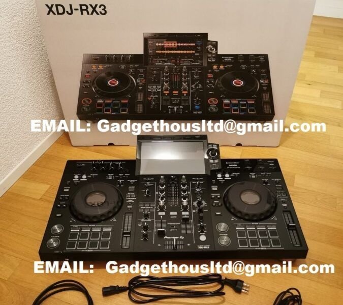 Pioneer CDJ-3000 Multi-Player / Pioneer DJM-A9 DJ Mixer / Pioneer DJ DJM-V10-LF Mixer / Pioneer DJM-S11 / Pioneer CDJ-2000NXS2 / Pioneer DJM-900NXS2 / Pioneer CDJ-Tour1 / Pioneer DJM-TOUR1 / Pioneer XDJ-XZ DJ System / Pioneer XDJ-RX3 DJ System / Pioneer OP