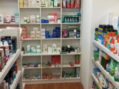 Farmacia París 2 - Farmacia y perfumería