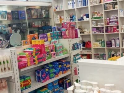 Farmacia París 2 - Farmacia y perfumería