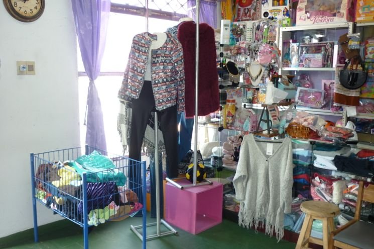 Tienda Dany - Tienda de ropa, bazar, juguetería y mercería