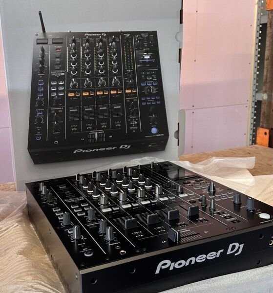 AlphaTheta XDJ-AZ, Pioneer DJ OPUS-QUAD, Pioneer DJ XDJ-RX3, Pioneer XDJ-XZ, Pioneer DJ DDJ-FLX10, AlphaTheta DDJ-GRV6, Pioneer DJ DDJ-REV7, Pioneer CDJ-3000, Pioneer DJ DJM-A9, Pioneer CDJ-2000NXS2, Pioneer DJM-900NXS2, Pioneer DJ DJM-V10-LF