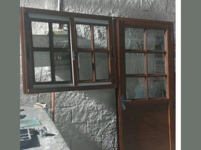 aberturas de aluminio en estilo Colonial.