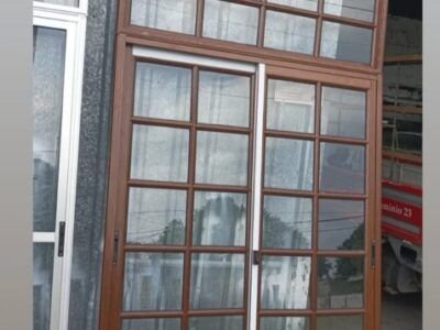 aberturas de aluminio en estilo Colonial.