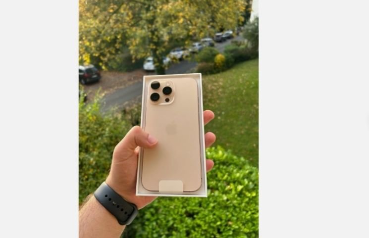 Nuevo/Usado Original Apple iPhone 16 Pro Max 1Tb Factory Unlocked + Receipt