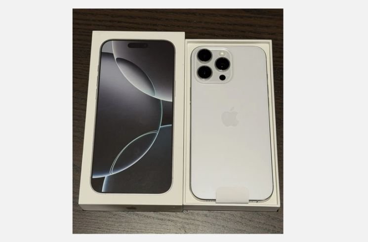 Nuevo/Usado Original Apple iPhone 16 Pro Max 1Tb Factory Unlocked + Receipt