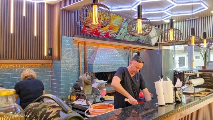 Pizzería El Hidalgo - Pizzería y rotisería